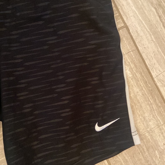 Nike Mens drawstring short - Picture 2 of 4